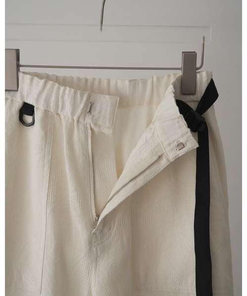 anuke（アンヌーク）の「Jacquard Drawstring Pants（その他パンツ・レディース・アイボリー/ネイビー・36inch/38inch）」の4枚目の写真