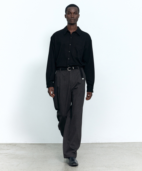 INSILENCE（インサイロンス）の「カットオフネフシャツ ブラック（シャツ/ブラウス・レディース・その他・SMALL/MEDIUM/LARGE）」の5枚目の写真