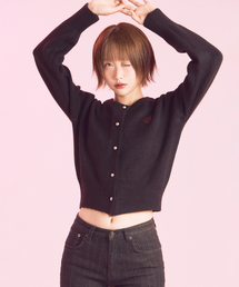 CNVS（ベティ ブープ）の「ベティブープ ハート ラウンドネック クロップカーディガン_ブラック（カーディガン/ボレロ）」