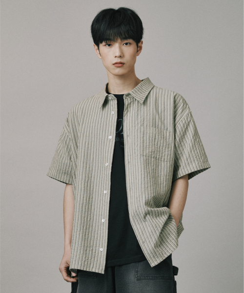 Verdnt（バーダント）の「マルチストライプバックロゴシャツ[ベージュ]（シャツ/ブラウス・レディース・その他・LARGE/SMALL/MEDIUM）」の3枚目の写真