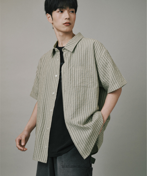 Verdnt（バーダント）の「マルチストライプバックロゴシャツ[ベージュ]（シャツ/ブラウス・レディース・その他・LARGE/SMALL/MEDIUM）」の6枚目の写真