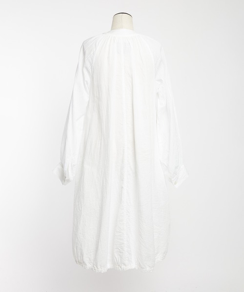 gomme(ゴム)の「ロングシャツワンピース(シャツワンピース・レディース・ブラック/ホワイト・MEDIUM)」の16枚目の写真