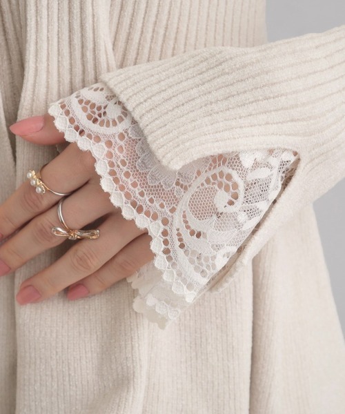 couture brooch（クチュールブローチ）の「【袖口レース・着映え】短毛モールペプラム カーデ（カーディガン/ボレロ・レディース・アイボリー/ブラウン系その他/ネイビー/ピンク系・36/38/42）」の15枚目の写真