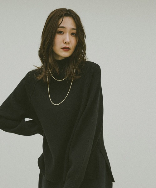 GLOBAL WORK（グローバルワーク）の「メルティハイネックアゼプルオーバー/581157（ニット/セーター・レディース・マスタード/グレー系その他7/レッド/ブラック/ブラウン系その他4/ホワイト系その他6/ライトピンク/ライトブルー/ライトイエロー・LARGE/SMALL/MEDIUM）」の3枚目の写真