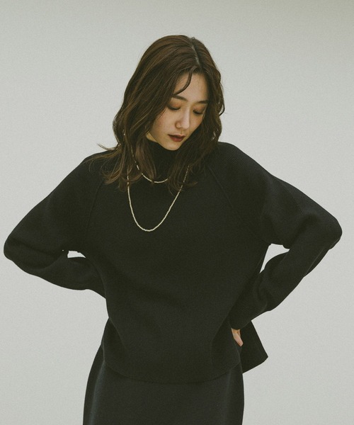 GLOBAL WORK（グローバルワーク）の「メルティハイネックアゼプルオーバー/581157（ニット/セーター・レディース・マスタード/グレー系その他7/レッド/ブラック/ブラウン系その他4/ホワイト系その他6/ライトピンク/ライトブルー/ライトイエロー・LARGE/SMALL/MEDIUM）」の18枚目の写真