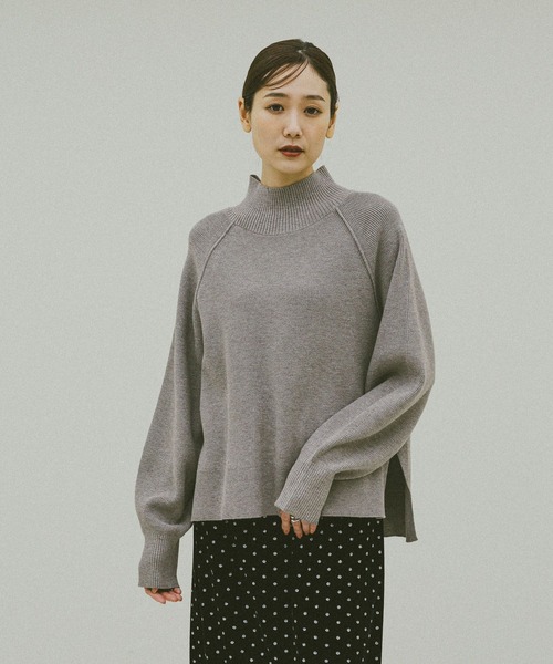 GLOBAL WORK（グローバルワーク）の「メルティハイネックアゼプルオーバー/581157（ニット/セーター・レディース・マスタード/グレー系その他7/レッド/ブラック/ブラウン系その他4/ホワイト系その他6/ライトピンク/ライトブルー/ライトイエロー・LARGE/SMALL/MEDIUM）」の10枚目の写真