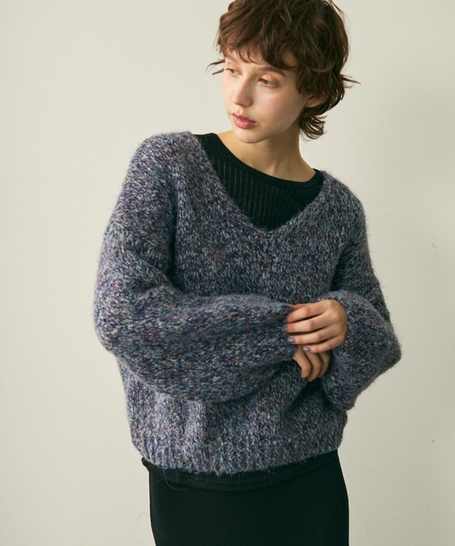 full/fill.(フルフィル)の「mix yarn v neck knit / ミックスヤーンVネックニット(ニット/セーター・レディース・パープル/ベージュ/グレー・FREE)」の22枚目の写真