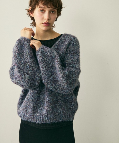 full/fill.(フルフィル)の「mix yarn v neck knit / ミックスヤーンVネックニット(ニット/セーター・レディース・パープル/ベージュ/グレー・FREE)」の21枚目の写真