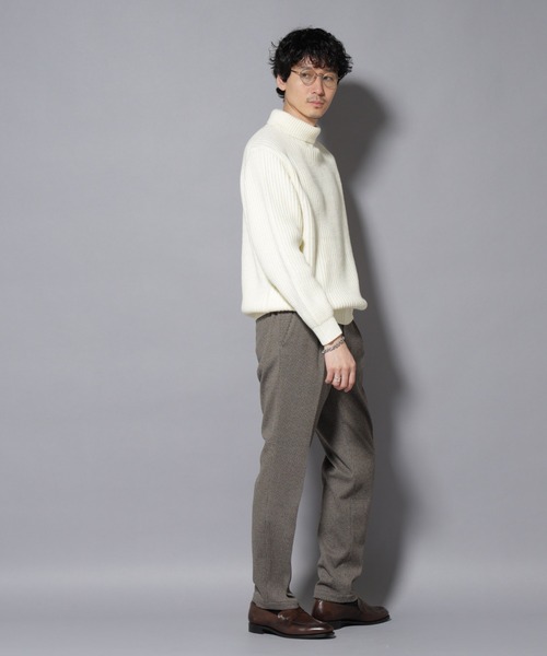 NANO universe（ナノユニバース）の「ローゲージタートルニット（ニット/セーター・メンズ・オフホワイト/ブラック/チャコール・S/M/L）」の9枚目の写真