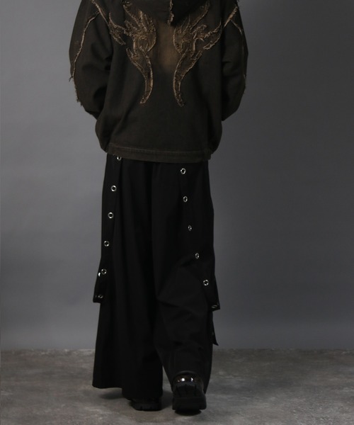 NYLAUS(ナイラス)の「【NYS】EYELET アイレットサスペンダー付き スカンツ スカートパンツ ワイド袴パンツ レディース メンズ(スラックス・メンズ・ブラック・M/L)」の22枚目の写真