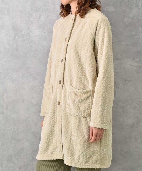 Bleu Bleuet（ブルーブルーエ）の「型押しマイクロノーカラーガウン26（ガウン/バスローブ・レディース・サックスブルー系/アイボリー・FREE）」の7枚目の写真