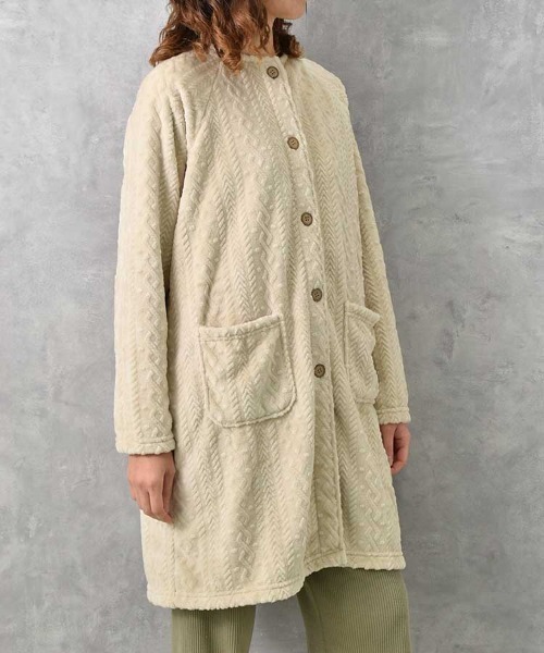 Bleu Bleuet（ブルーブルーエ）の「型押しマイクロノーカラーガウン26（ガウン/バスローブ・レディース・サックスブルー系/アイボリー・FREE）」の9枚目の写真