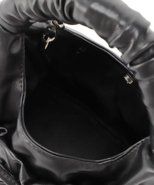 Torenia(トレニア)の「Torenia/トレニア/ギャザースクエアバッグ(バックパック/リュック・レディース・ブラック・F)」の11枚目の写真