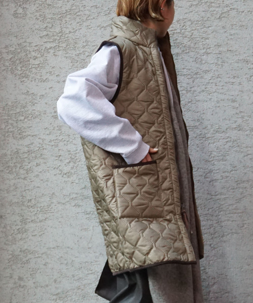 セール】【ARMEN 】 HIGH-NECK REVERSIBLE LONG VEST（その他アウター
