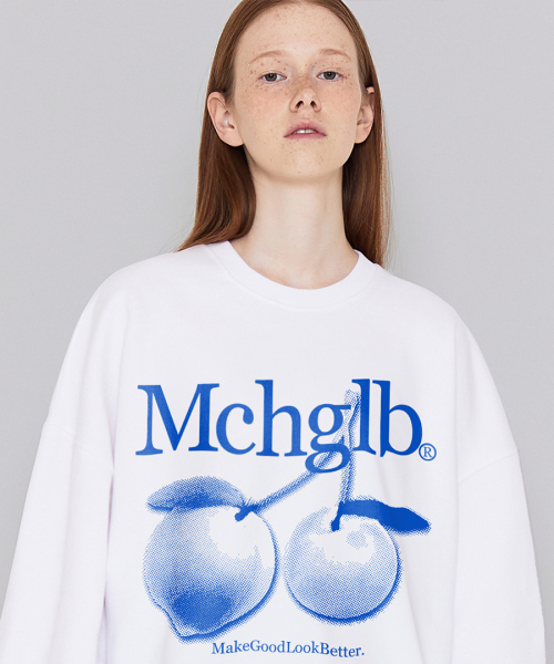 MATCHGLOBE(マッチグローブ)の「トワイス ピーチ スウェットシャツ(ホワイト)(スウェット・レディース・その他・FREE)」の2枚目の写真