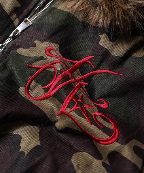 1111clothing(ワンフォークロージング)の「フードファー クロップド 迷彩 ジャケット / Hooded Cropped Camo Jacket(ブルゾン・メンズ・カーキ・M)」の13枚目の写真