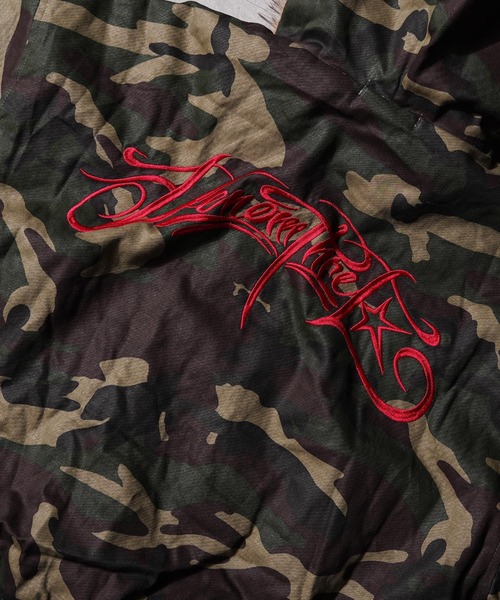 フードファー クロップド 迷彩 ジャケット / Hooded Cropped Camo