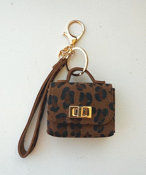 kutir(クティール)の「kutirlune/ヒョウ柄マルチキーホルダー(キーホルダー・レディース・ベージュ/ブラウン・FREE)」の5枚目の写真