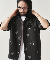 GOSTREET（ゴーストリート）の「Open collar western embroidered shirt in black（シャツ/ブラウス）」