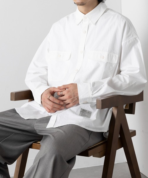 MAISON CLUB（メゾンクラブ）の「【MAISON CLUB】U.S.NAVY Big Shirt ビッグワークシャツ　/MILITARY　ミリタリー（シャツ/ブラウス・メンズ・カーキ/サックスブルー/ホワイト/ネイビー・FREE）」の2枚目の写真