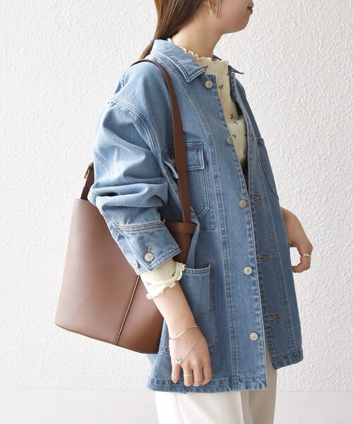 SHIPS any（シップス エニィ）の「SHIPS any:〈洗濯機可能〉ルーズ デニム カバーオール ジャケット［SHIPS any DENIM］（デニムジャケット・レディース・ブルー/ライトブルー・ONE SIZE）」の6枚目の写真