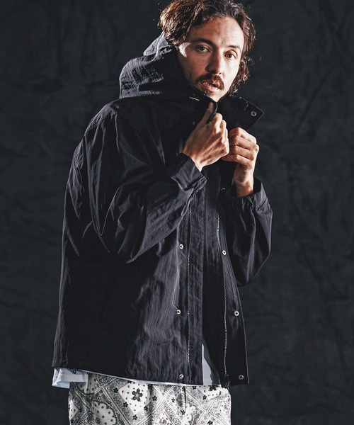 wjk reluxe（ダブルジェーケーリラックス）の「mj11339-shrink nylon parka ナイロンパーカー(WR26S-19)（ナイロンジャケット・メンズ・ブラック/カーキ/ネイビー・L/M/S）」の2枚目の写真