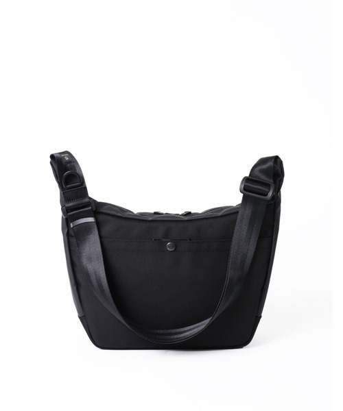 master-piece（マスターピース）の「master-piece / Slick ショルダーバッグ / No.02492（ショルダーバッグ・メンズ・ブラック/グレー/ネイビー・FREE）」の11枚目の写真