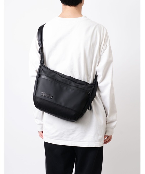 master-piece（マスターピース）の「master-piece / Slick ショルダーバッグ / No.02492（ショルダーバッグ・メンズ・ブラック/グレー/ネイビー・FREE）」の13枚目の写真