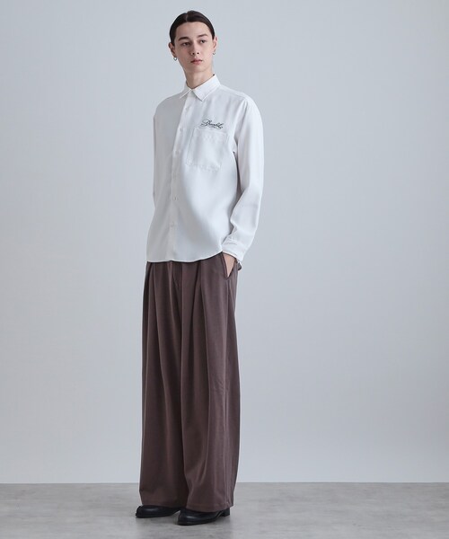 tk.TAKEO KIKUCHI（ティーケータケオキクチ）の「バックデイジー刺繍シャツ（シャツ/ブラウス・メンズ・ブルー系その他/ホワイト/ブラック・02/03/04）」の5枚目の写真