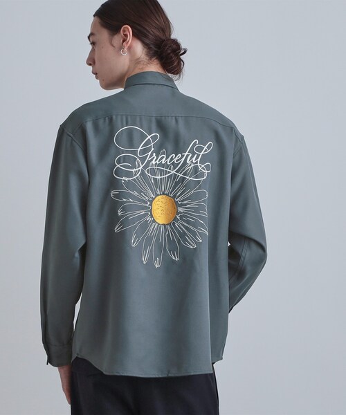 tk.TAKEO KIKUCHI（ティーケータケオキクチ）の「バックデイジー刺繍シャツ（シャツ/ブラウス・メンズ・ブルー系その他/ホワイト/ブラック・02/03/04）」の12枚目の写真