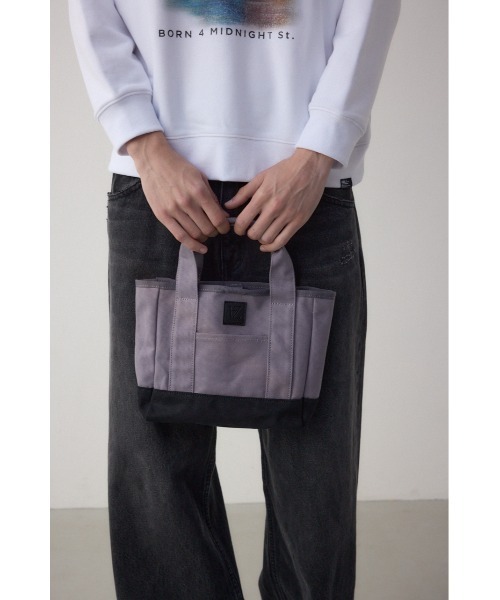 AZUL by moussy（アズールバイマウジー）の「パッチ付きミニトートスクエアバッグ（トートバッグ・メンズ・ホワイト/ブラック/グレー・FREE）」の20枚目の写真