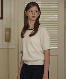 BELLOL（ベロエル）の「ウール配色クロップニットTシャツアイボリー（ニット/セーター）」