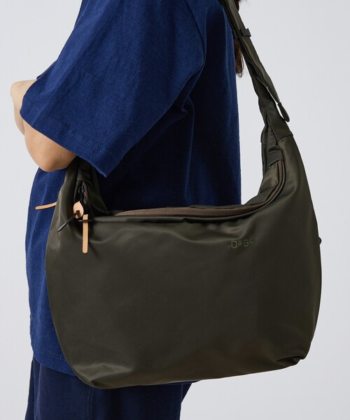 ABAHOUSE(アバハウス)の「【DsBk / ディーエスビーケー】 REGISTER SLING Small/スリングバッグ /ユニセックス 【WEB限定】(バックパック/リュック・メンズ・グレー/ブラック/カーキ/ネイビー・フリー)」の1枚目の写真