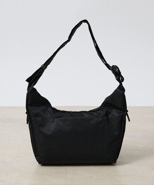 ABAHOUSE(アバハウス)の「【DsBk / ディーエスビーケー】 REGISTER SLING Small/スリングバッグ /ユニセックス 【WEB限定】(バックパック/リュック・メンズ・グレー/ブラック/カーキ/ネイビー・フリー)」の7枚目の写真