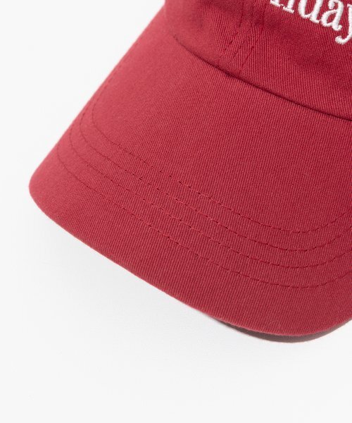 Millo Archive（ミロ アーカイブ）の「ホリデーシグネチャーボールキャップ [レッド]（キャップ・レディース・その他・FREE）」の4枚目の写真