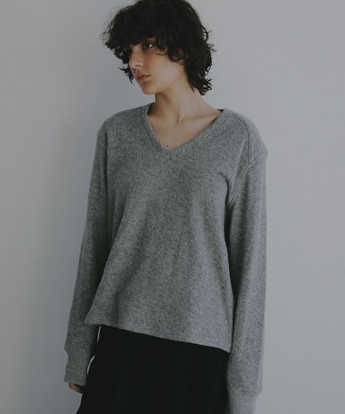 ETRE TOKYO｜エトレトウキョウのTシャツ/カットソー（Vネック）通販