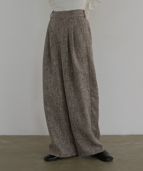 hellam（へラム）の「サマーツイードワイドタックパンツ（スラックス・レディース・ブラウン/ベージュ/ブラック/グレー・FREE）」の3枚目の写真