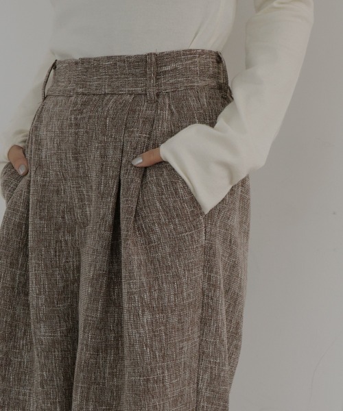 hellam（へラム）の「サマーツイードワイドタックパンツ（スラックス・レディース・ブラウン/ベージュ/ブラック/グレー・FREE）」の11枚目の写真