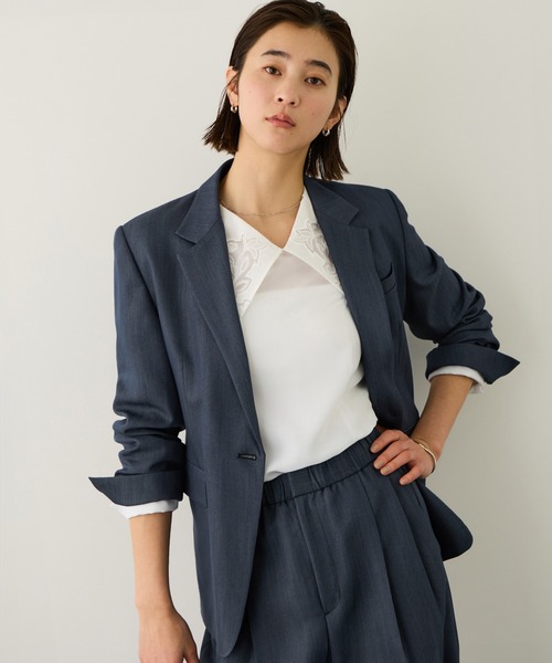 ROPE'(ロペ)の「ウエストシェイプ ベルテッドシングルジャケット/セットアップ対応(テーラードジャケット・レディース・ダークブラウン/ネイビー・38/36)」の1枚目の写真