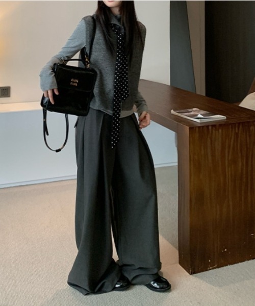 Vipoa(ヴィポア)の「タートルネックツイストセーターベスト(ベスト・レディース・グレー/ベージュ・FREE)」の15枚目の写真