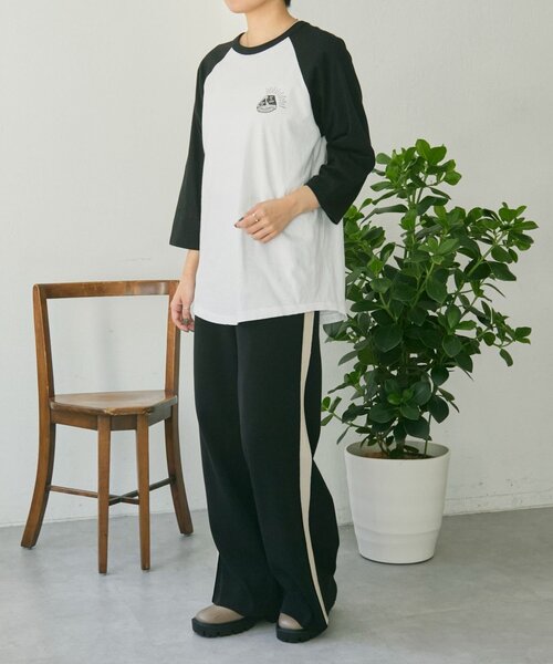 ear PAPILLONNER(イアパピヨネ)の「Kendai×SUM1 STYLE別注ロングTシャツ【SUM1 STYLE】(Tシャツ/カットソー・レディース・ホワイト/ブラック・FREE)」の14枚目の写真