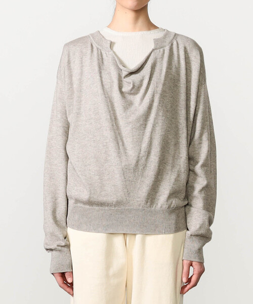 UNFIL（アンフィル）の「UNFIL | フロントドレープ ニットプルオーバー WOMEN（ニット/セーター・レディース・ベージュ/チャコール・1）」の7枚目の写真