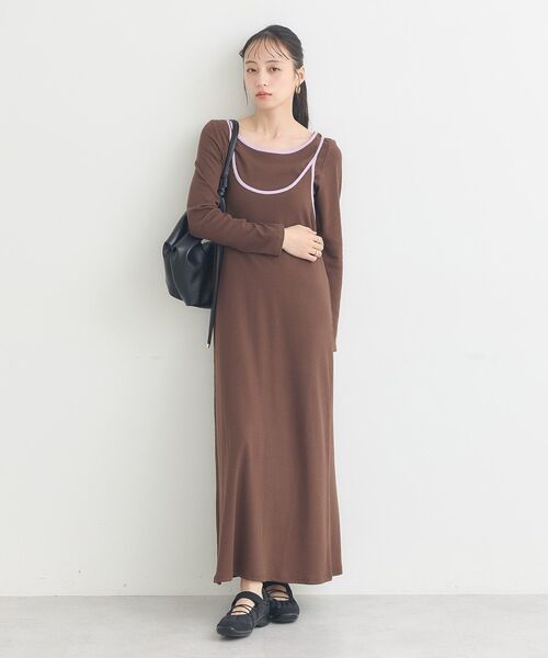 earth music&ecology(アースミュージックアンドエコロジー)の「クロワッサンバッグ(ショルダーバッグ・レディース・キャメル/ブラック/グレイッシュベージュ・FREE)」の22枚目の写真