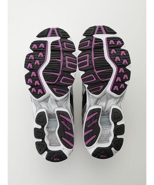 MIZUNO(ミズノ )の「【emmi|Mizuno】WAVE RIDER 10(スニーカー・レディース・ホワイト・23/23.5/24/24.5/25)」の7枚目の写真