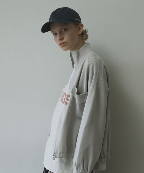 GARAGE OF GOOD CLOTHING（ガレージオブグッドクロージング）の「総針ニットWzipブルゾン2（ブルゾン・レディース・ライトベージュ/ライトグレー/カーキ・FREE）」の7枚目の写真