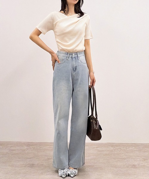 CLOTHY(クロシィ)の「【デコルテをきれいに見せるアシメ風デザイン】テレコ半袖カシュクールT(Tシャツ/カットソー・レディース・ブラック/アイボリー/ホワイト系/ブラック系・MEDIUM/LARGE)」の18枚目の写真