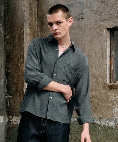 Regen Glanz(レーゲングランツ)の「crinkle texture relaxed shirt / クリンクルテクスチャーリラックスシャツ(シャツ/ブラウス・メンズ・ライトホワイト/ブラック/ブルー・MEDIUM/LARGE/SMALL)」の19枚目の写真