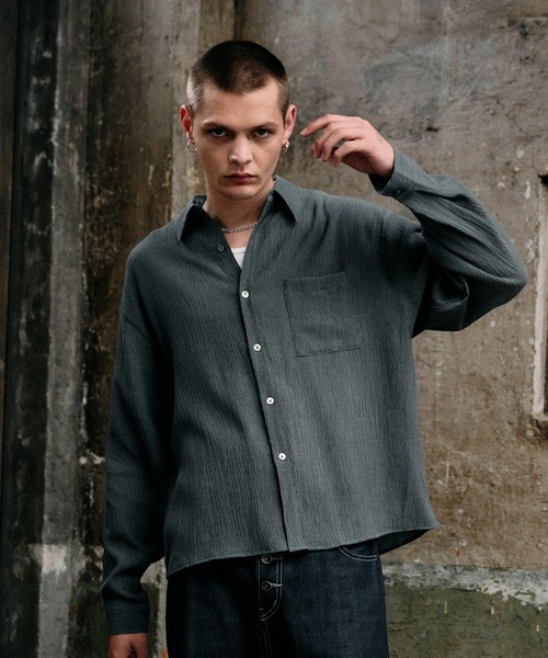 Regen Glanz(レーゲングランツ)の「crinkle texture relaxed shirt / クリンクルテクスチャーリラックスシャツ(シャツ/ブラウス・メンズ・ライトホワイト/ブラック/ブルー・MEDIUM/LARGE/SMALL)」の21枚目の写真