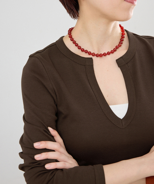 IENA（イエナ）の「FLORE FLORE/フローレフローレ IMAN LONGSLEEVE カットソー  IMA-LS（Tシャツ/カットソー・レディース・レッド/ブラウン/アイボリー・FREE）」の2枚目の写真