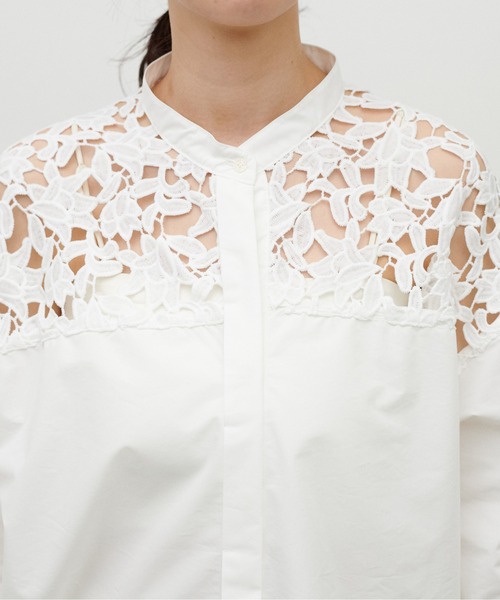 LARUTA(ラルータ)の「【LARUTA】刺繍レース切替シャツ(シャツ/ブラウス・レディース・オフホワイト/ストライプ/ネイビー/ダークブラウン・FREE)」の15枚目の写真
